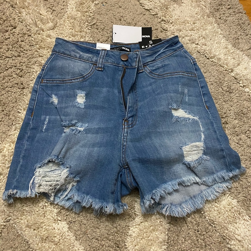 Fashionnova denim shorts